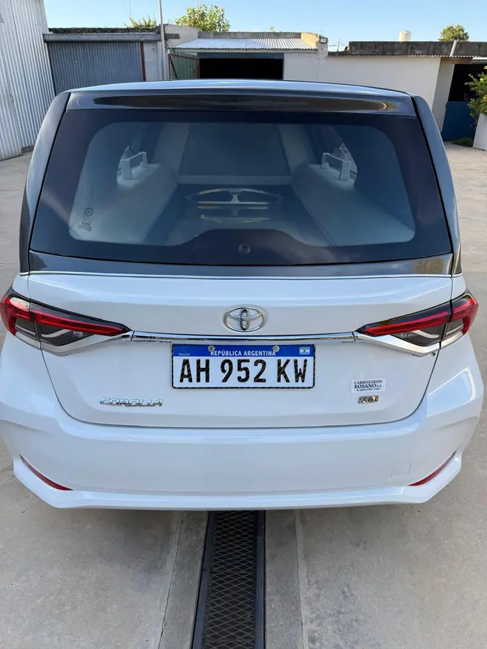Toyota Corolla - Imagen 3